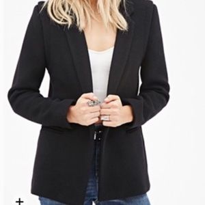 black blazer/ jacket